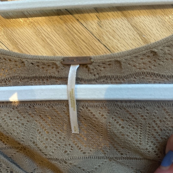 Free People - Picture 4 of 7